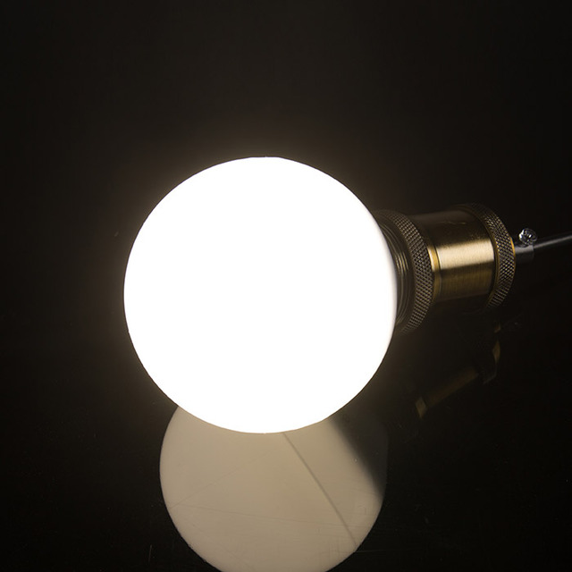 더쎈 LED 볼램프 12W 주백색(아이보리빛)